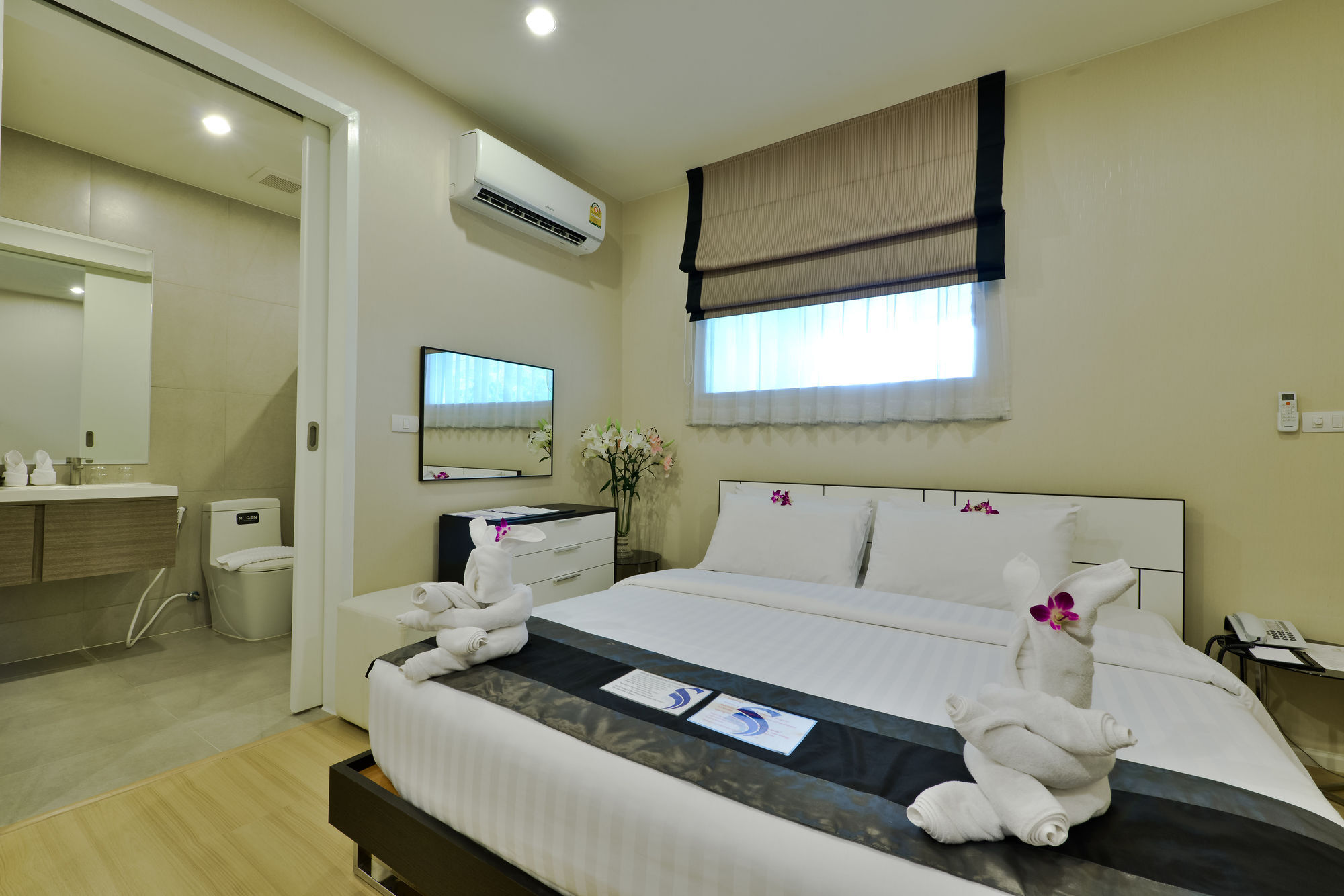 Icheck Inn Skyy Sukhumvit 1 Bangkok Kültér fotó